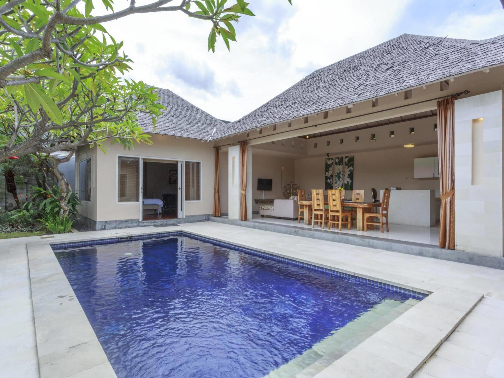 Kamuela Villas Seminyak Exteriér fotografie
